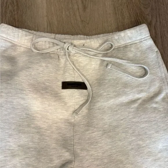 FEAR OF GOD ESSENTIALS
logo-print track pants - Picture 6 of 8